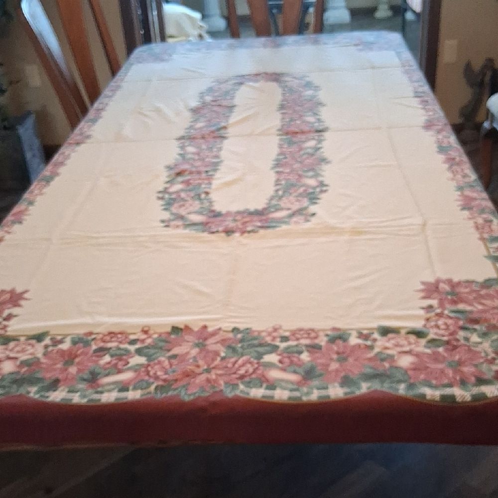 Christmas Tablecloth With Beautiful Burgundy Poinsettia Design